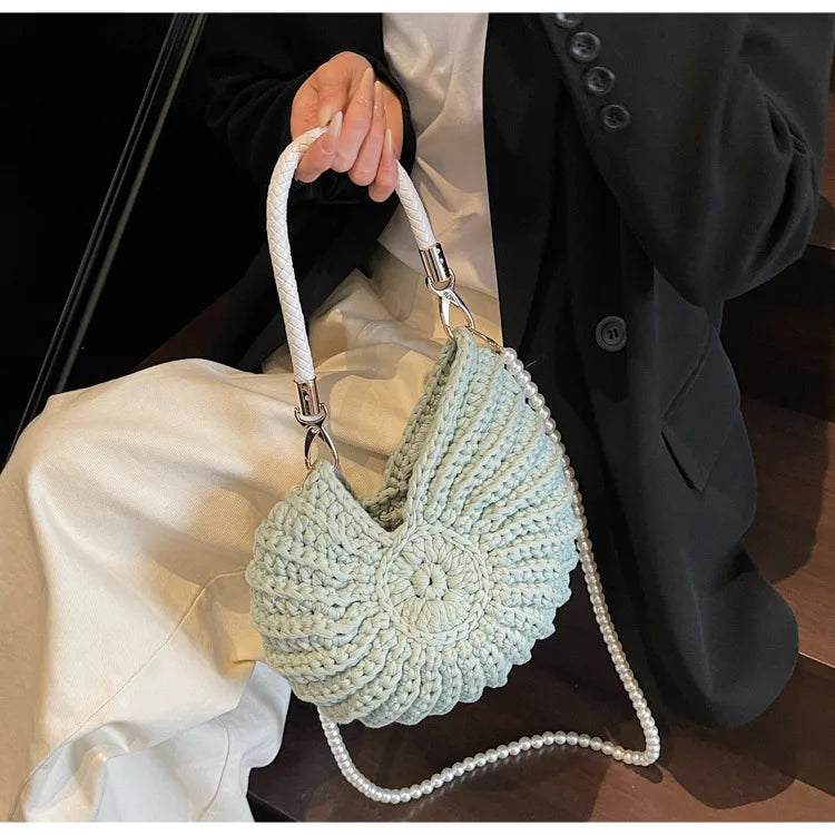 Creative Conch Shaped Crochet Women Shoulde Bags Funny Cute Pearls Chains Handmade Weave Crossbody Bag Novelty Small Handbags