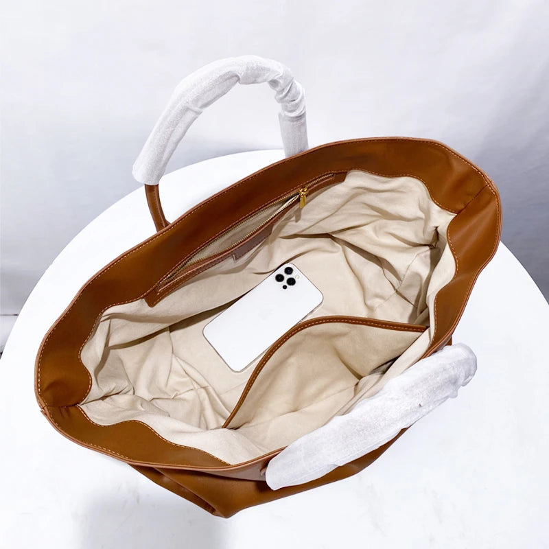 Large Capacity Big Bags For Women Luxury Designer Handbag And Purses 2026 New In Vintage Split Leather Simple Commuting Tote