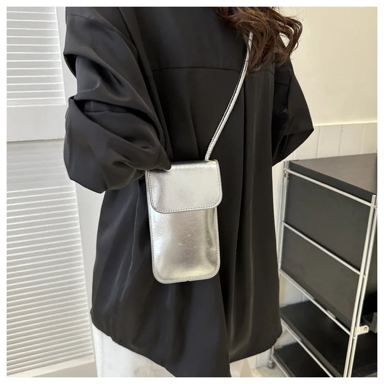 New Fashion Gold Silver Glossy Mini Bag Casual Versatile Shoulder Crossbody Bag for Women Outdoor Portable Mobile Phone Bag
