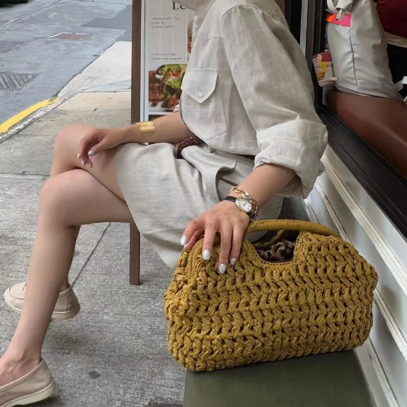 Woven Banquet Handbag Summer Bohemian Seaside Vacation Beach Bag Fashionable Advanced Clip Crossbody Bag Brand Women's Woven Bag