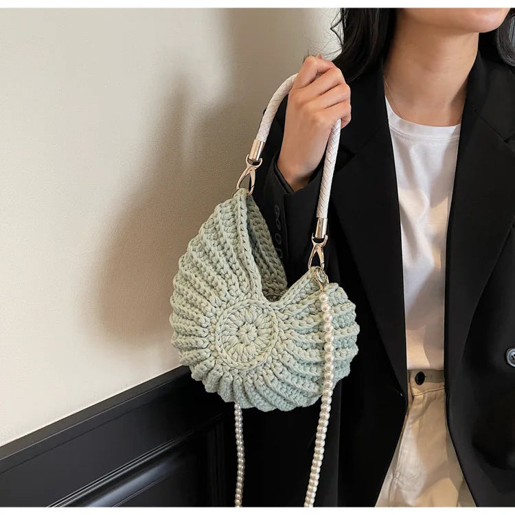 Creative Conch Shaped Crochet Women Shoulde Bags Funny Cute Pearls Chains Handmade Weave Crossbody Bag Novelty Small Handbags