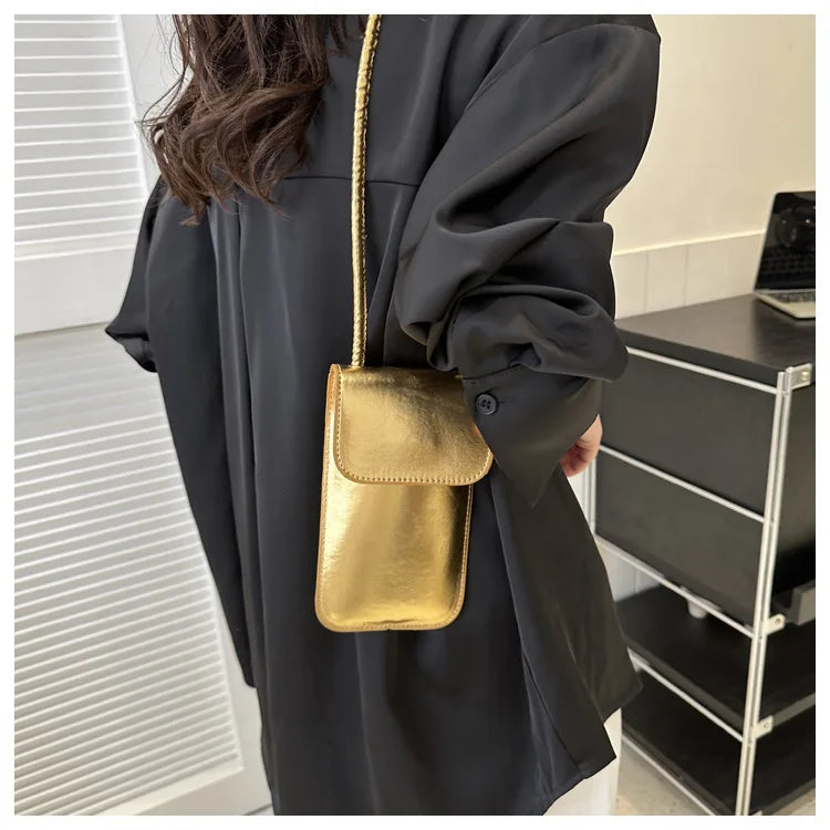 New Fashion Gold Silver Glossy Mini Bag Casual Versatile Shoulder Crossbody Bag for Women Outdoor Portable Mobile Phone Bag