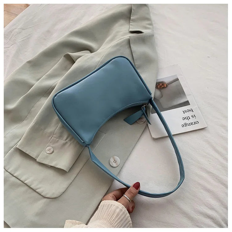 Retro Totes Bags for Women 2022 Trendy Vintage Handbag Female Small Subaxillary Bags Casual Retro Mini Shoulder Bag