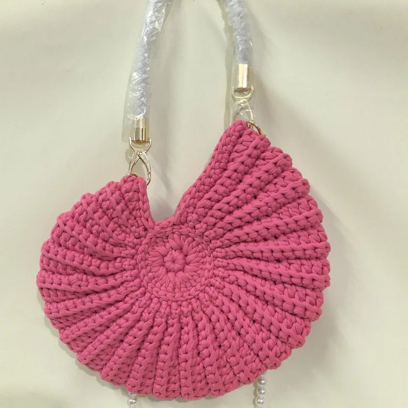 Creative Conch Shaped Crochet Women Shoulde Bags Funny Cute Pearls Chains Handmade Weave Crossbody Bag Novelty Small Handbags