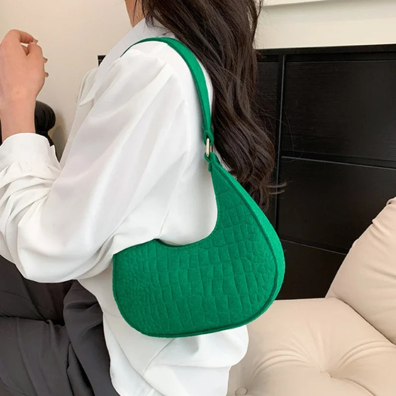 Retro Leisure Women's Handbag Pure Felt Fashion Underarm Bag Senior Design Women Shoulder Bag Designer Solid Color Dumplings Bag