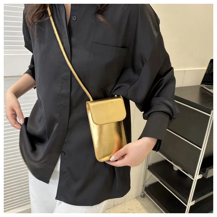 New Fashion Gold Silver Glossy Mini Bag Casual Versatile Shoulder Crossbody Bag for Women Outdoor Portable Mobile Phone Bag