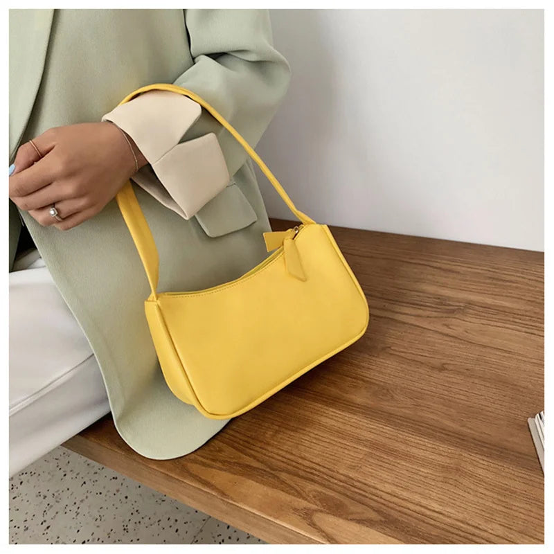 Retro Totes Bags for Women 2022 Trendy Vintage Handbag Female Small Subaxillary Bags Casual Retro Mini Shoulder Bag