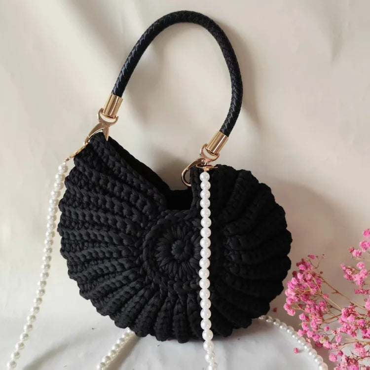 Creative Conch Shaped Crochet Women Shoulde Bags Funny Cute Pearls Chains Handmade Weave Crossbody Bag Novelty Small Handbags