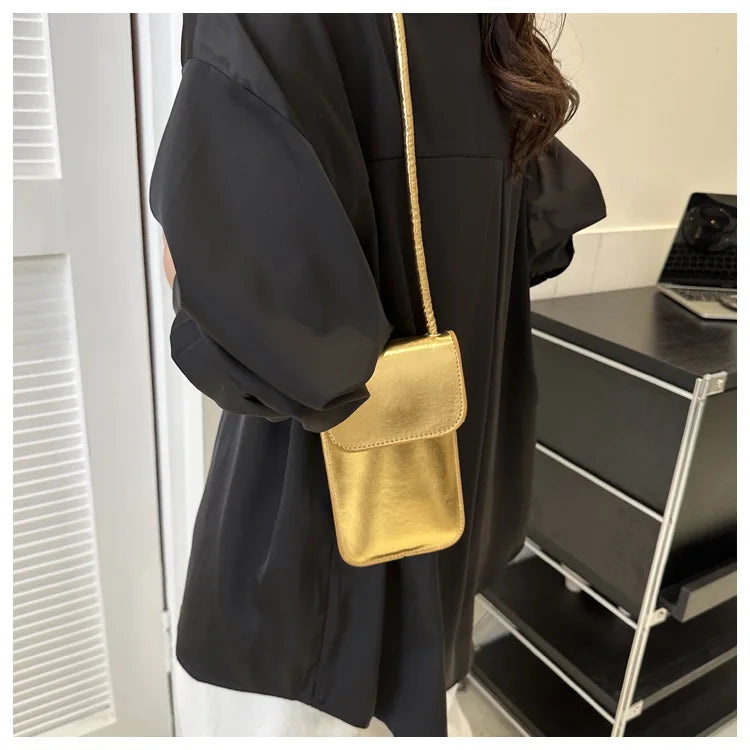 New Fashion Gold Silver Glossy Mini Bag Casual Versatile Shoulder Crossbody Bag for Women Outdoor Portable Mobile Phone Bag