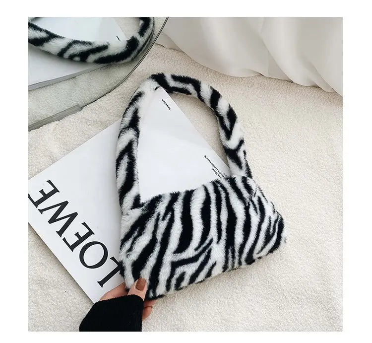 New Fluffy Totes Soft Plush Shoulder Underarm Bag Solid Color Purse Autumn Winter Handbag Women Lady Fashion Storage Pouch