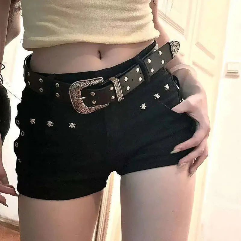 Black Sexy Jean Shorts Woman Punk Gothic Popular Denim Super Shorts Female Korean Fashion Slin Fit Hot Short Pants